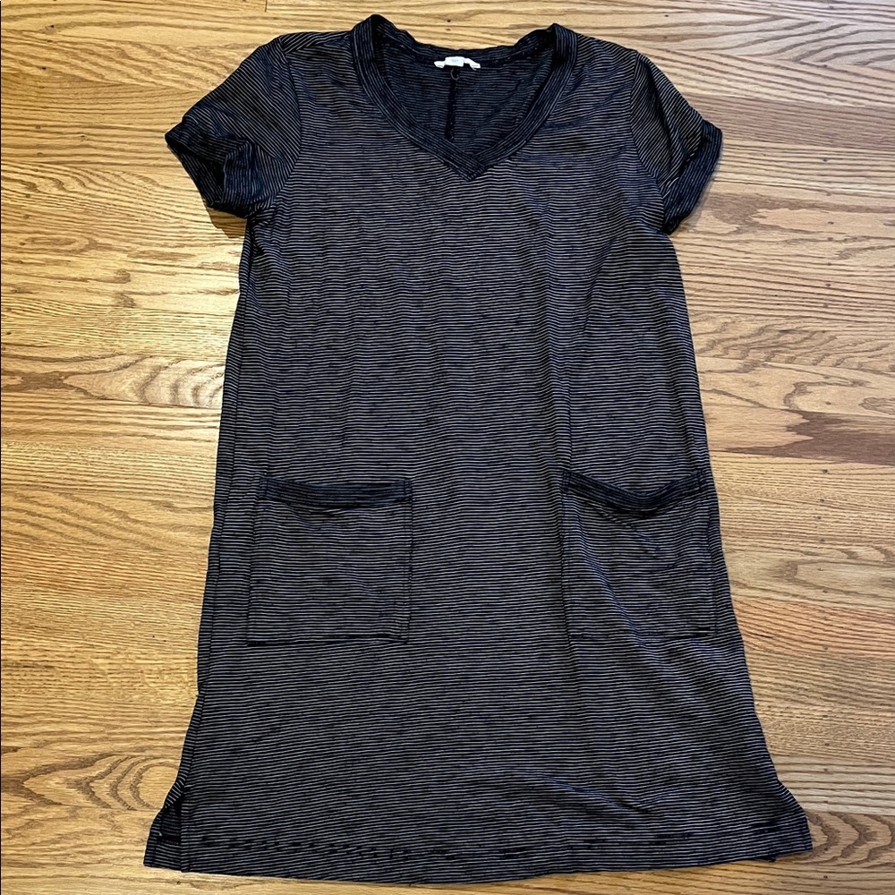 Caslon Black Striped Short Sleeve Dress